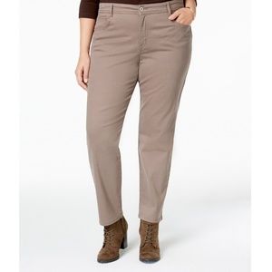 Petite Plus Size Tummy-Control Slim-Leg Jeans